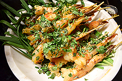 HOLIDAYS WITH KWANCHAI